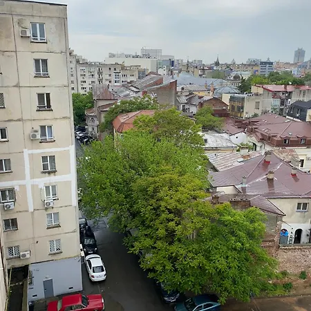 High In The Sky - Unirii Apartment