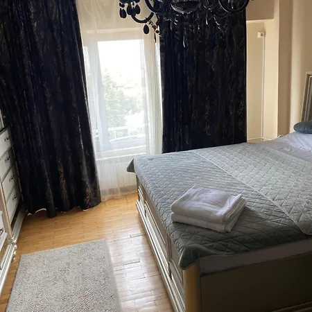 High In The Sky - Unirii Boekarest