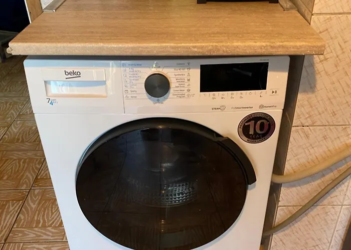 High In The Sky - Unirii Апартаменти *