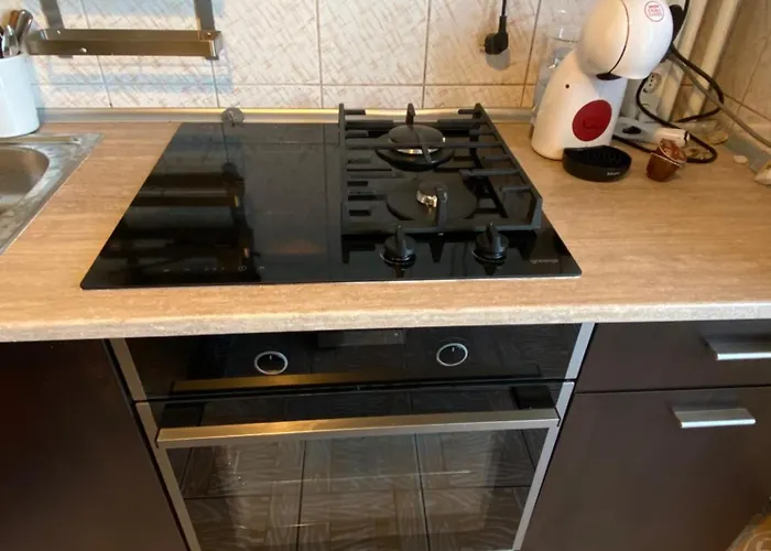 High In The Sky - Unirii