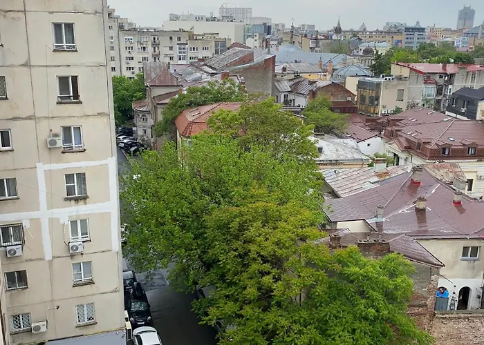 High In The Sky - Unirii Apartman