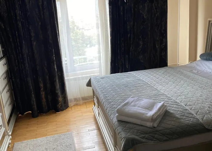 High In The Sky - Unirii Бухарест